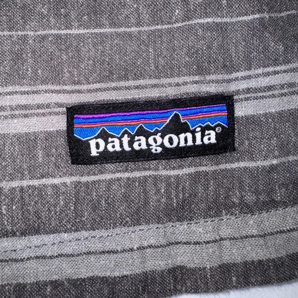 Patagonia Mens Hemp Organic Cotton Striped Shorts Grey L Drawstring 6.5 Inseam